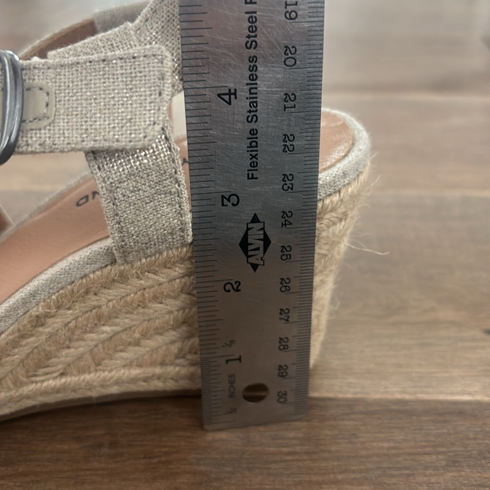 Lucky Brand Rope Wedges - Picture 7 of 7